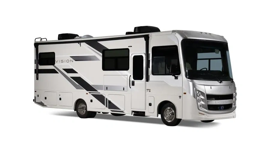 Extérieur de l’Entegra Coach Vision, motorisé classe A compact avec grand pare-brise.