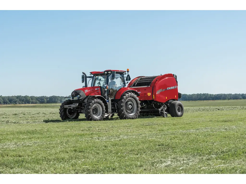  Case IH Presse à balles rondes RB565