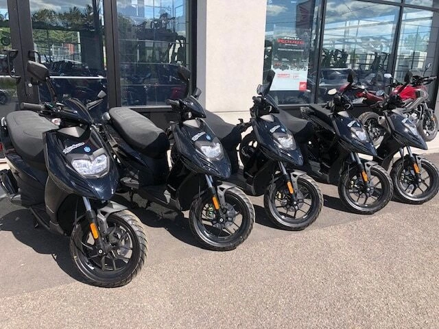 2026 Piaggio Typhoon 50 alt