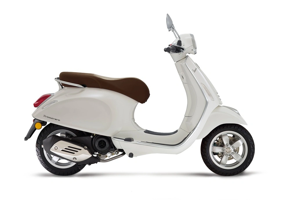 Vespa Primavera 50 2022 alt