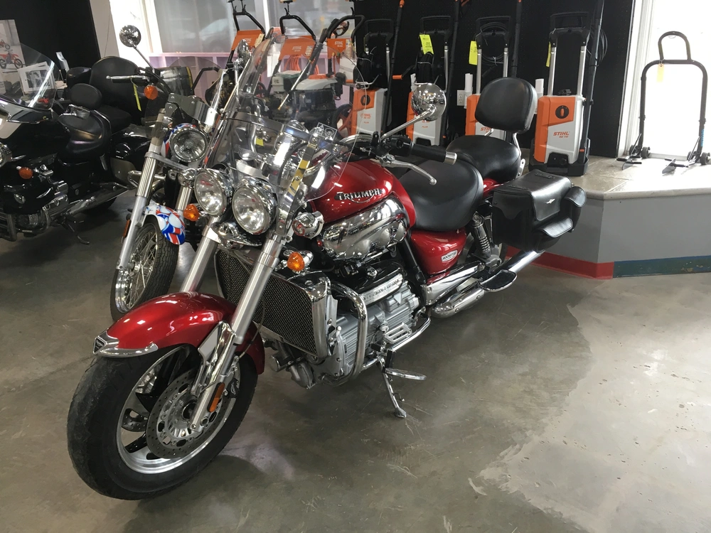 Triumph Roket 3 2300cc 2005 alt