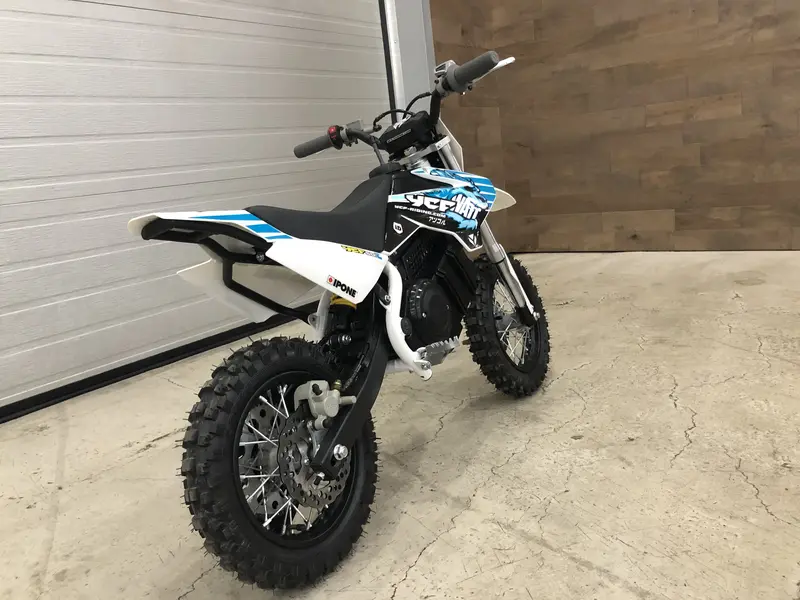 2022 YCF 50E thumbnail 9