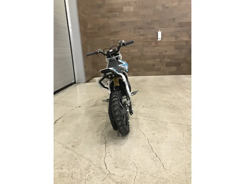 2022 YCF 50E thumbnail 7