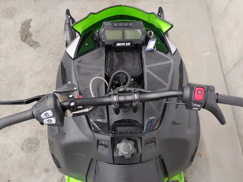 2018 Arctic Cat M8000 153