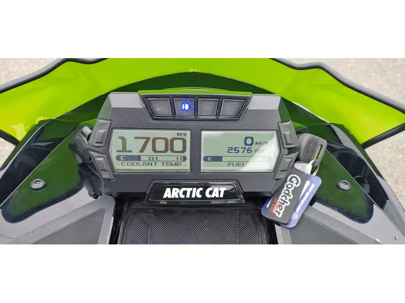 2018 Arctic Cat M8000 153