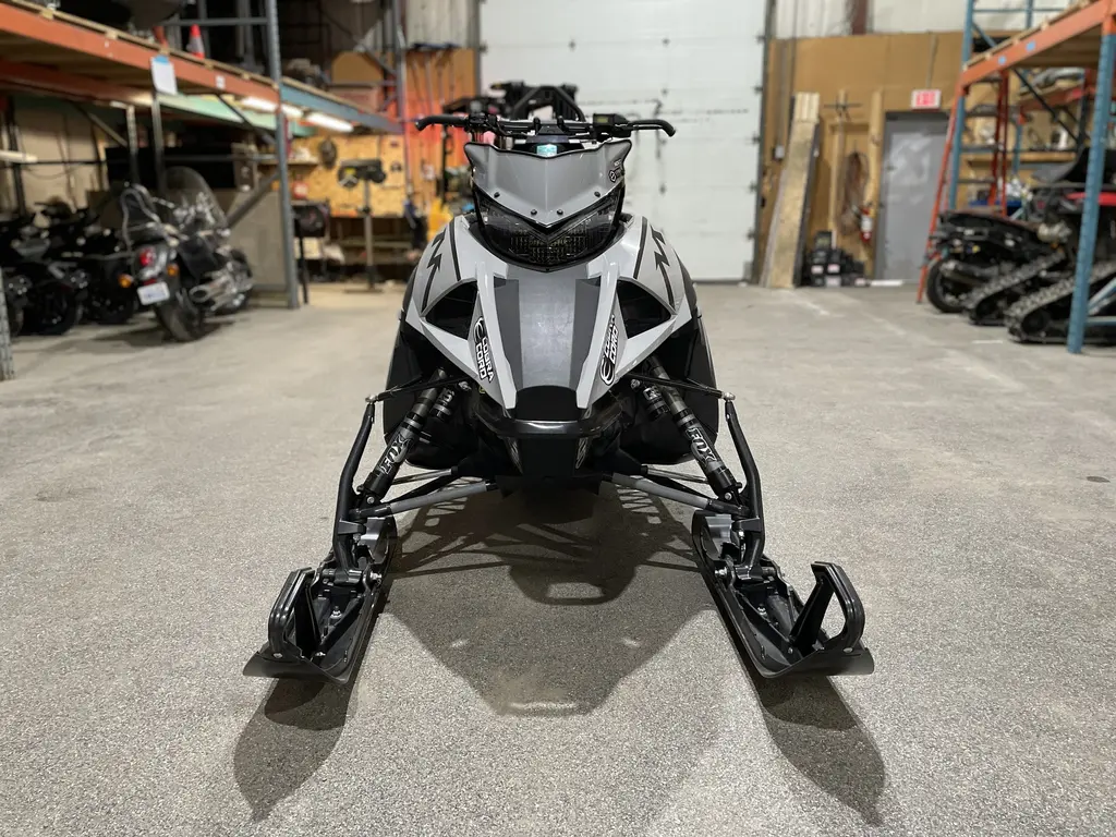 Used 2019 Arctic Cat M8000 MOUNTAIN CAT EDITION in Hawkesbury 
