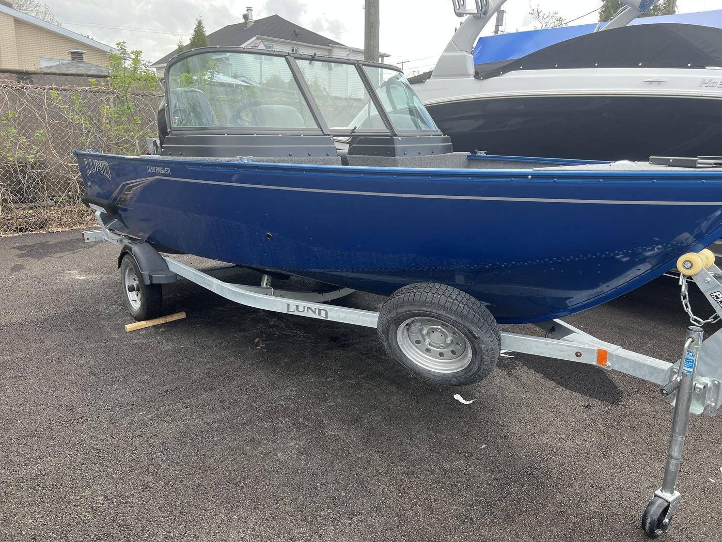2021 Lund Boat Co ANGLER 1650