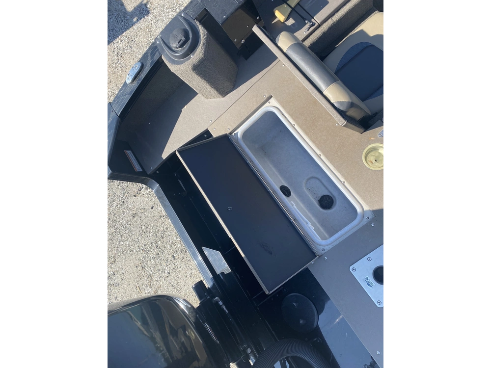2017 Princecraft Expedition 200 Ws alt