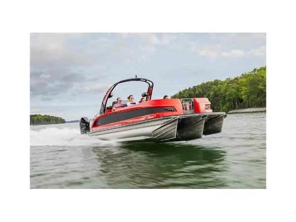 2023 MANITOU XT 25 / RFXW DUAL ENGINE 300 SHP - SPRING INTO SAVINGS - GET UP TO $13,500 OFF