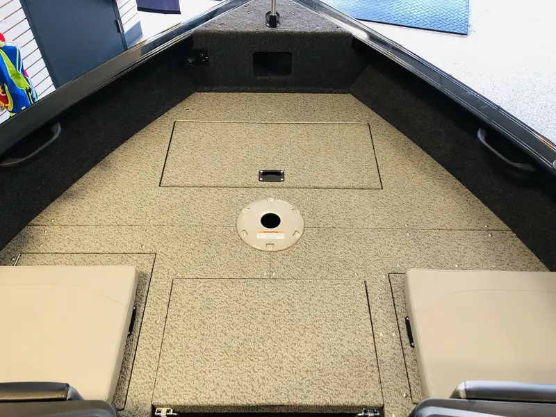 2022 Crestliner 1750 SUPER HAWK ( NEUF ) PLATINUM EDITION