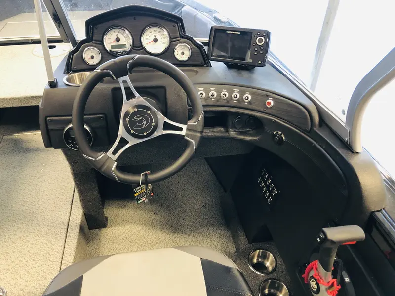 2022 Crestliner 1750 SUPER HAWK ( NEUF ) PLATINUM EDITION