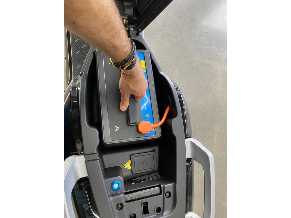 2022 Niu Nqi Gts Pro alt