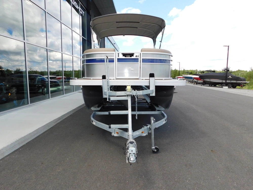 Bennington 21 Sx Stern Radius 9 000$ De Réduction, Offre Printanière 2023 alt