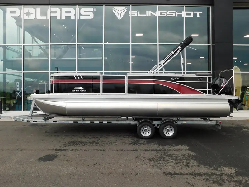 2023 Bennington 23 SX Cruise 3 Gate