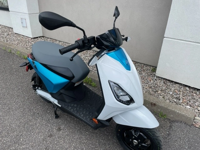 Piaggio One Active 100% Électrique 2022 alt