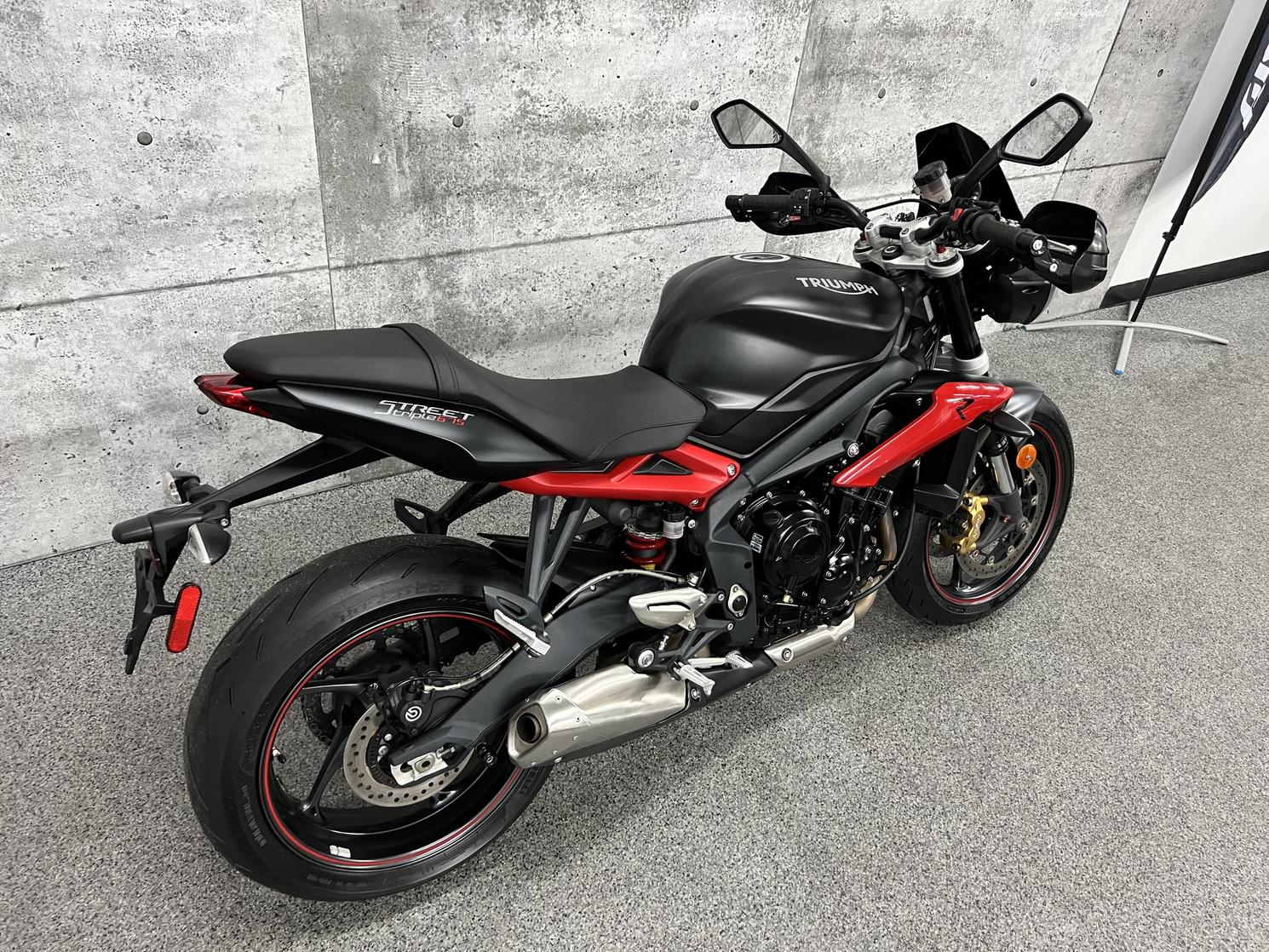 triumph street triple second hand