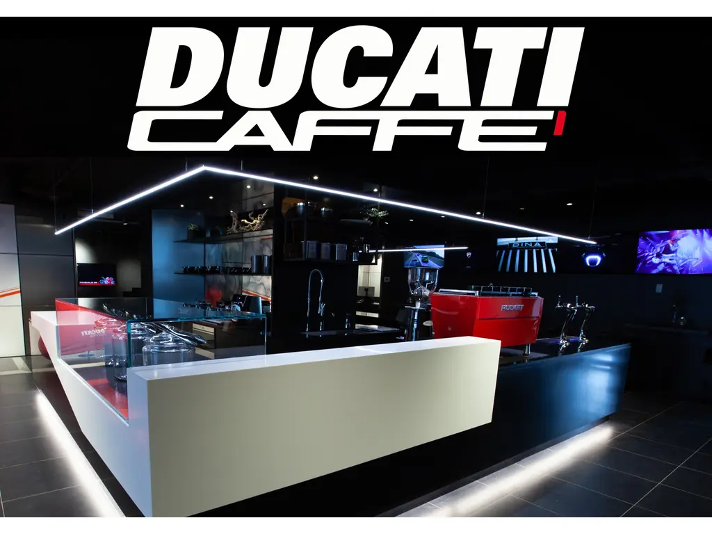 2021 Ducati Multistrada V4S Travel plus radar - Frais inclus+Taxes