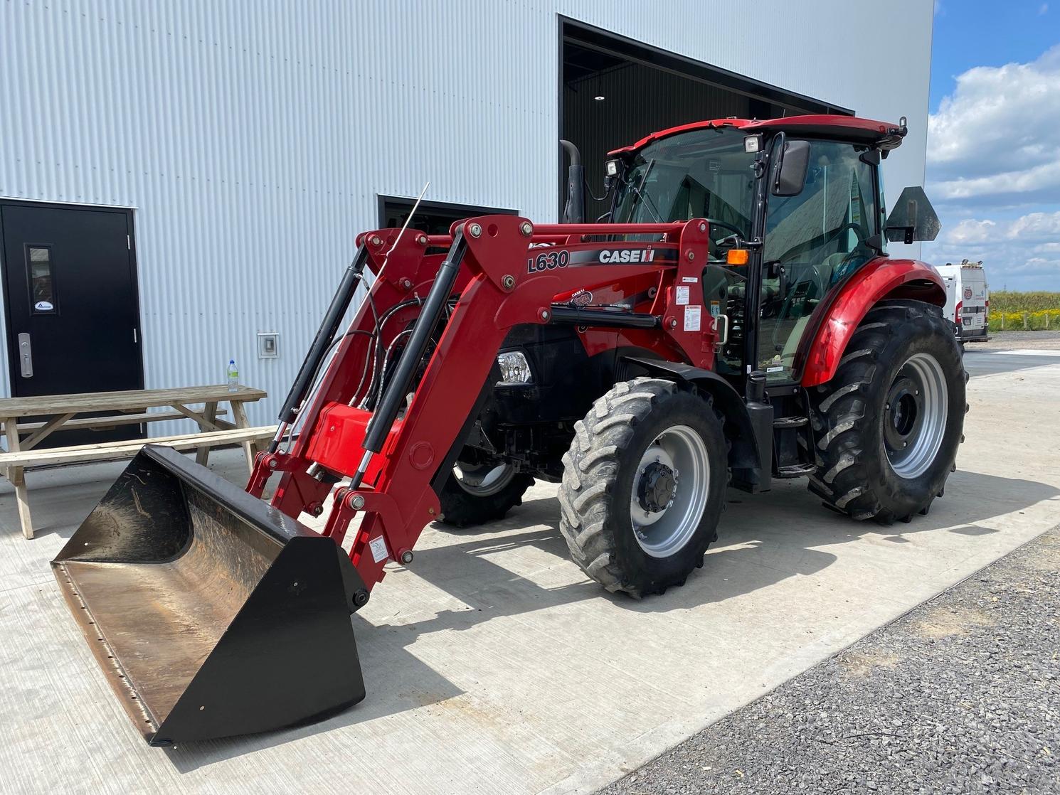 Pre Owned 15 Case Ih Farmall 85c In St Bruno Centre Agricole