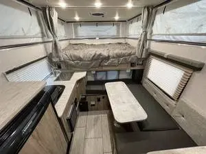 2021 Palomino Real-Lite SS-1605