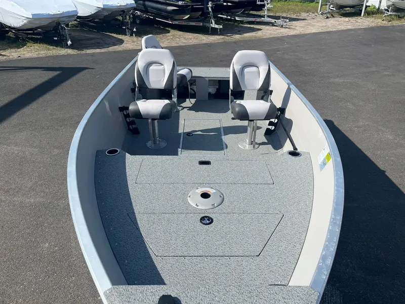 2023 Smokercraft Angler 16XL TL