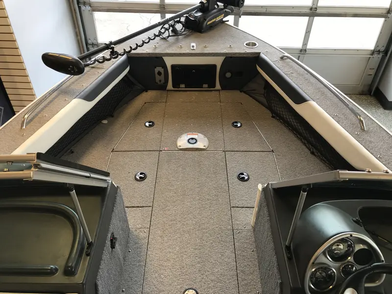 2013 ALUMACRAFT TROPHY 185 LT