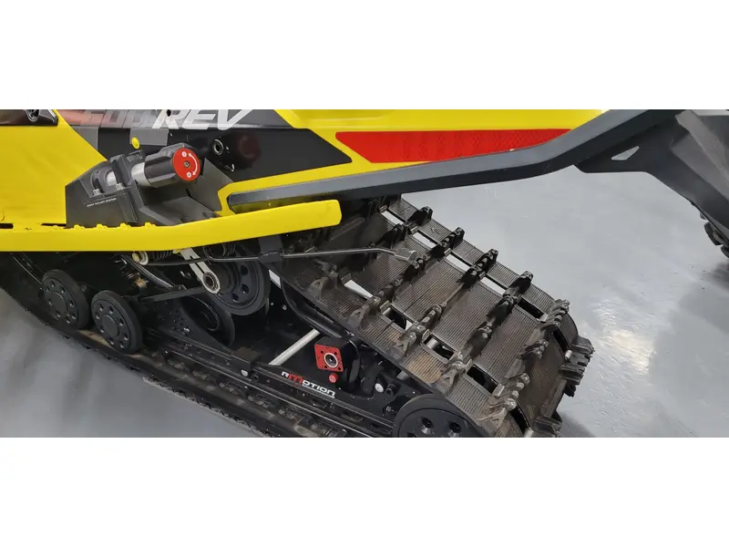 2018 Ski-Doo MXZ600R TNT