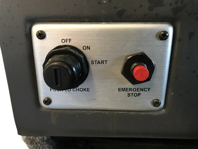 2013 ALUMACRAFT TROPHY 185 LT