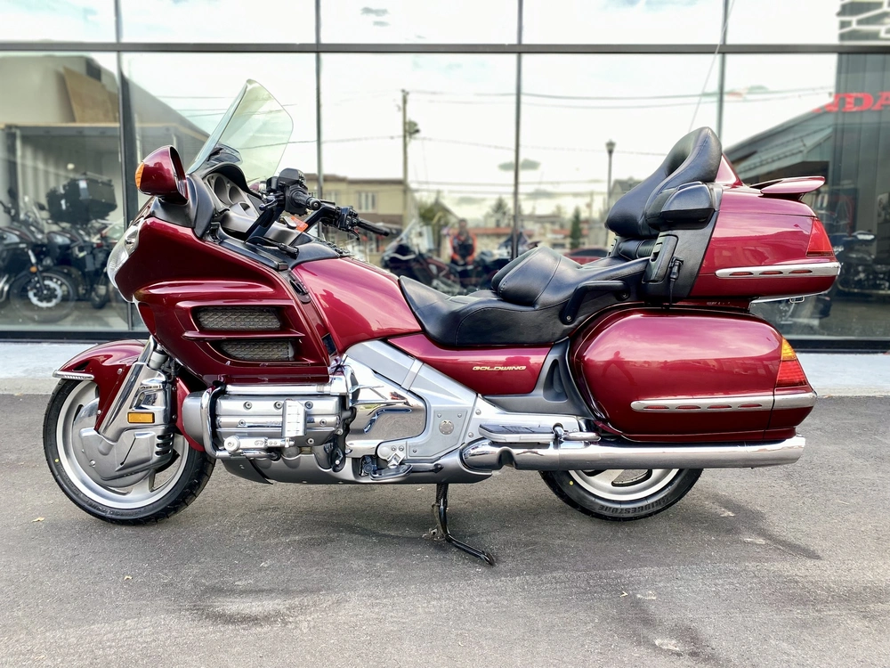 Honda Gl1800 Goldwing 2004 alt
