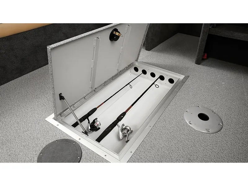 2023 Legend X18 with Mercury 115 proxsct