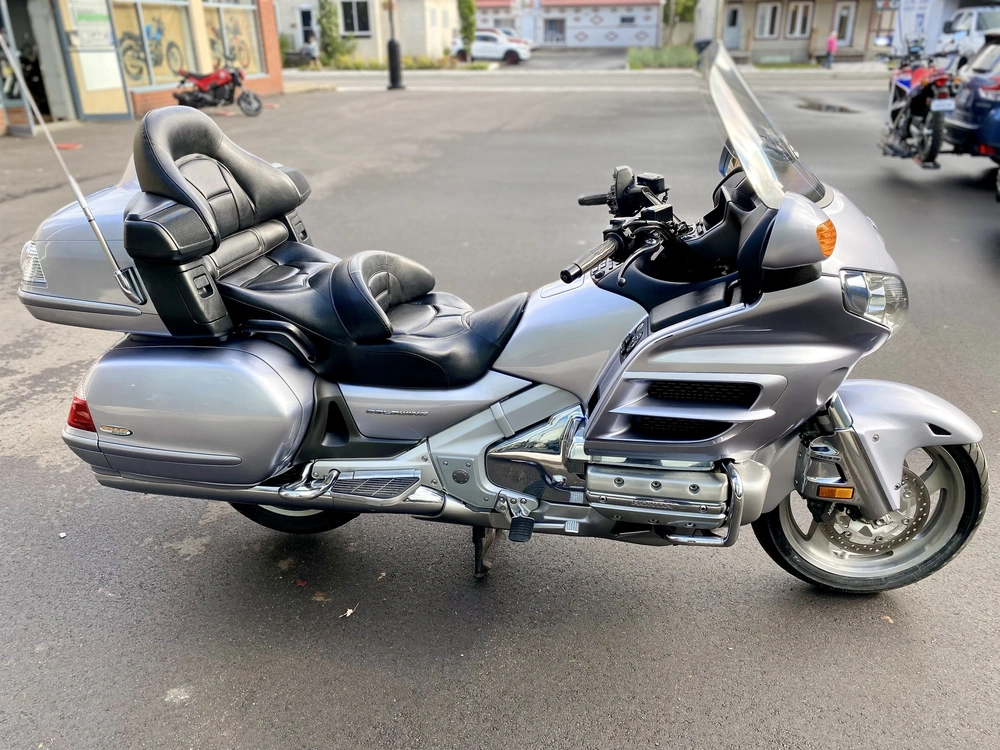 Honda Gl1800 Goldwing 2009 alt