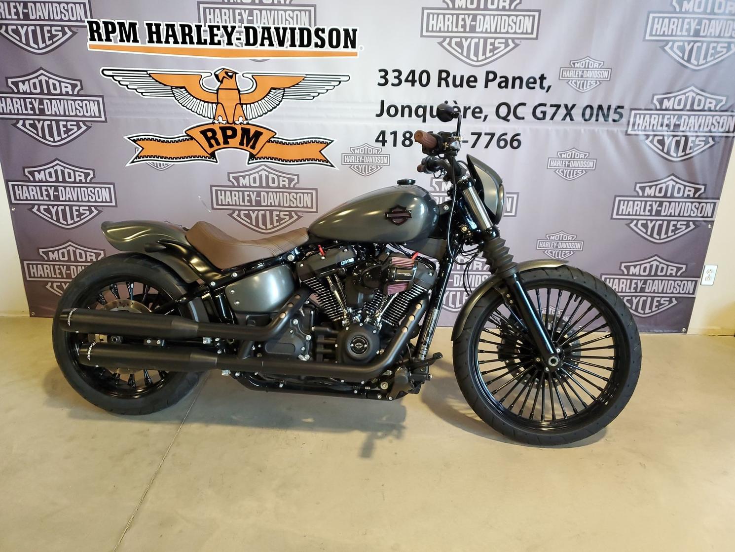Harley-Davidson Softail Street Bob 114 - Custom 2022