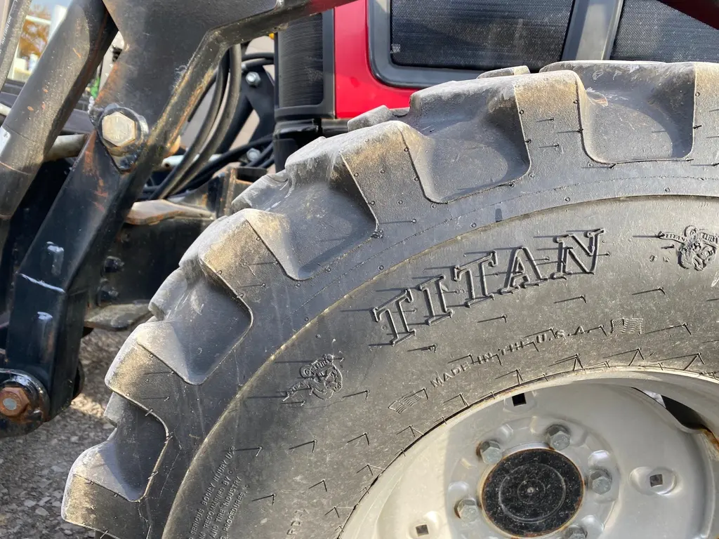 2017 Mahindra 3550 HST