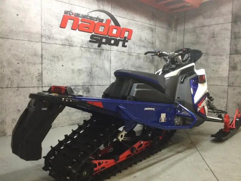 Polaris 850 INDY ADVENTURE 137 2023