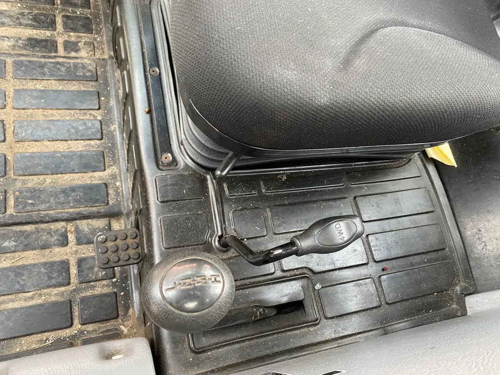 2017 Mahindra 3550 HST