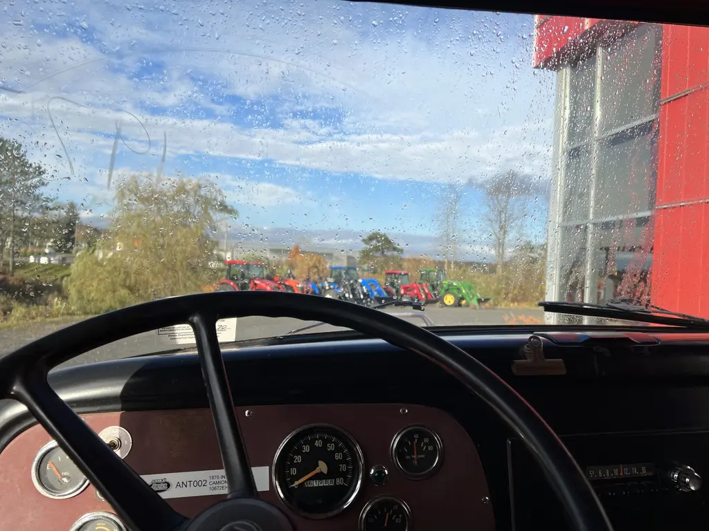 International Harvester LoadStar 1700 1975