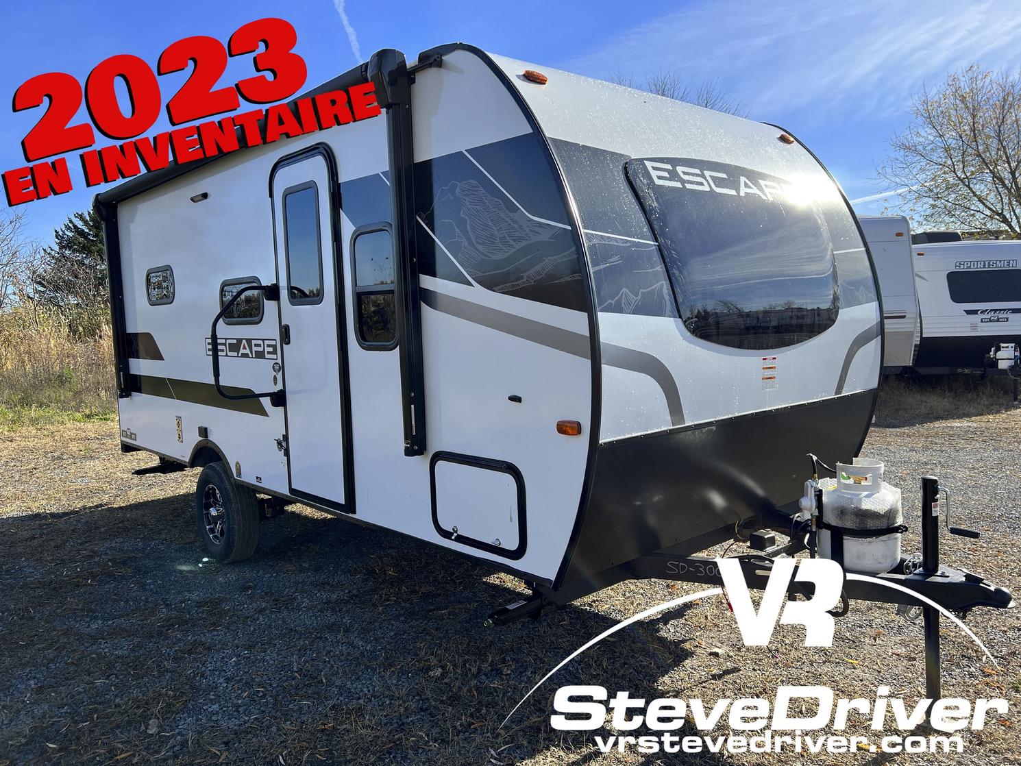 2023 Escape E181MK - 87$ PAR SEMAINE À 7.99% POUR 240 MOIS