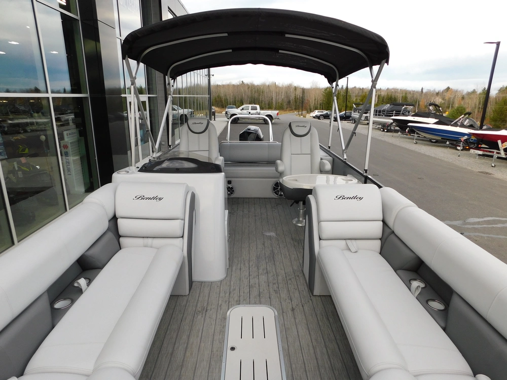 Bentley Elite 253 Swingback Wow, Rabais De 14 000$ 2022 alt