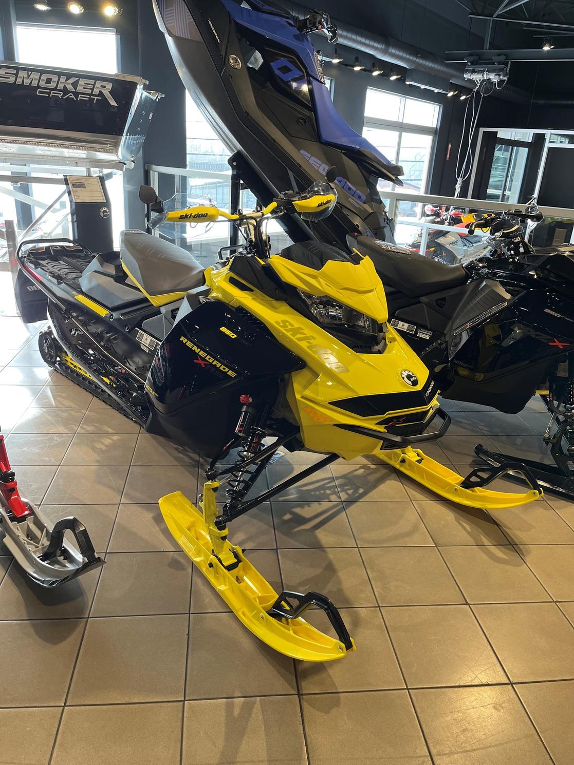 Ski-Doo Renegade X-RS 850 E-Tec 2022