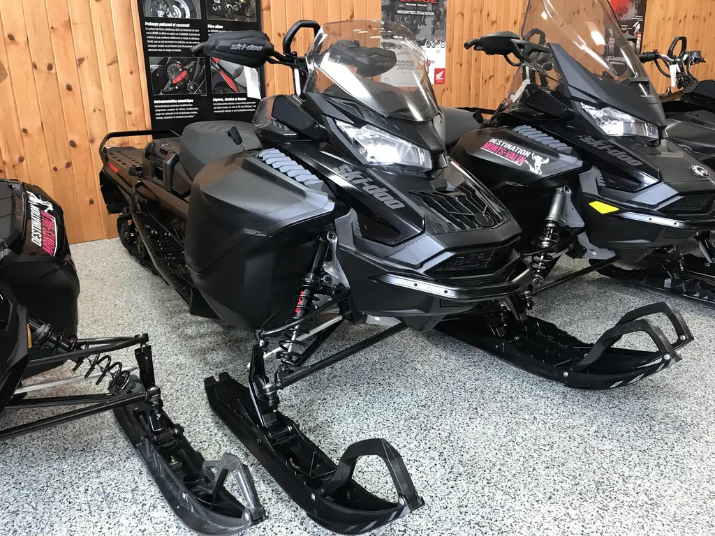 Ski-Doo EXPEDITION XTREME 850 2022 - CHENILLE 154X20X1.8''