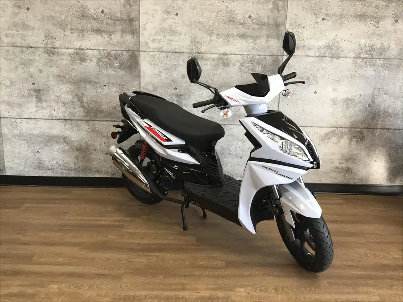 2023 Scootterre Voyageur Urbain 50