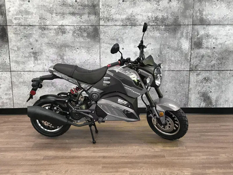 2026 Scootterre AR-50