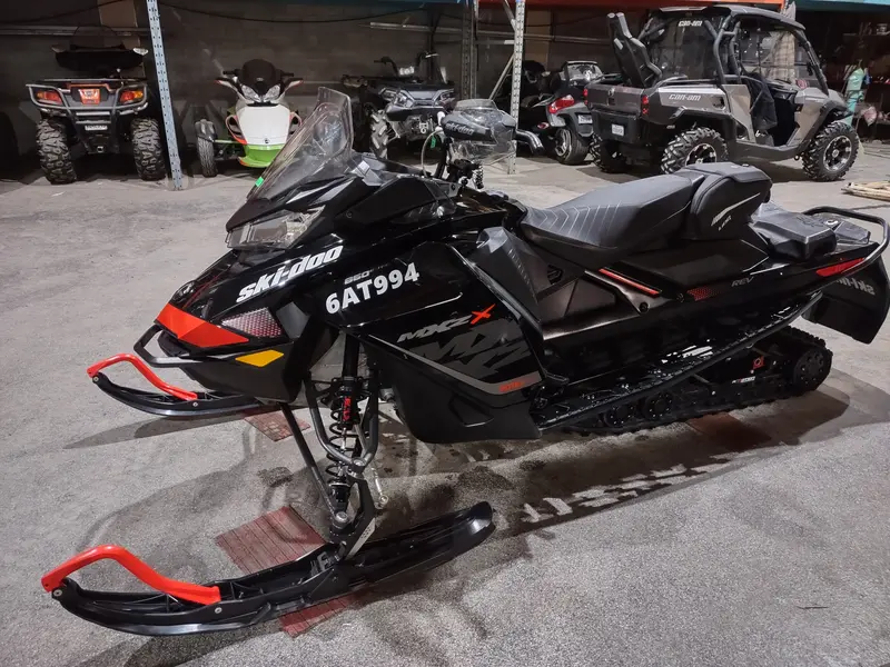 2018 Ski-Doo MXZ X 850 SAVE $4604 RABAIS
