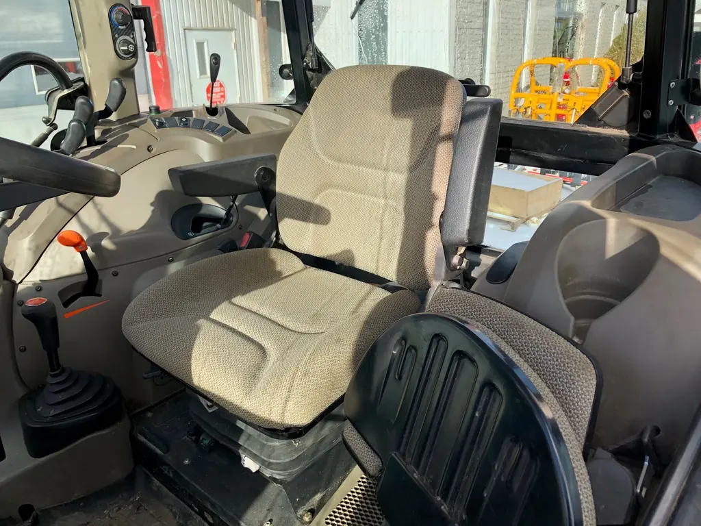 Case IH Farmall 110A 2017