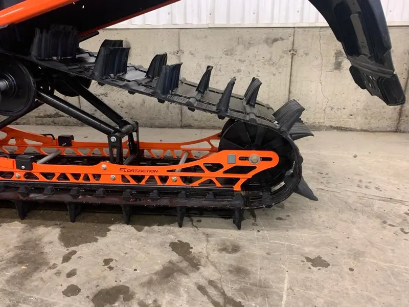 2019 Arctic Cat M8000 Sno Pro 153