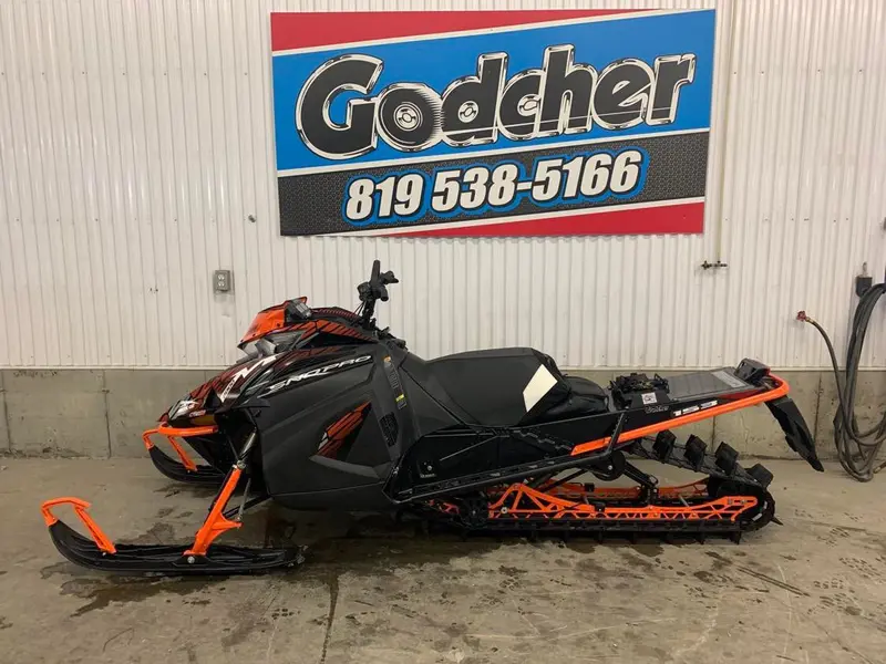 2019 Arctic Cat M8000 Sno Pro 153