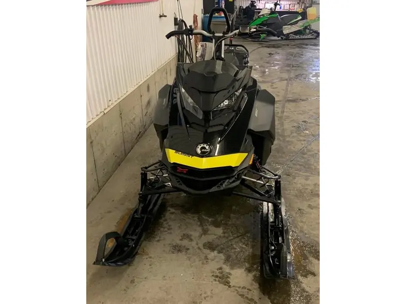 2018 Ski-Doo Summit 850 165