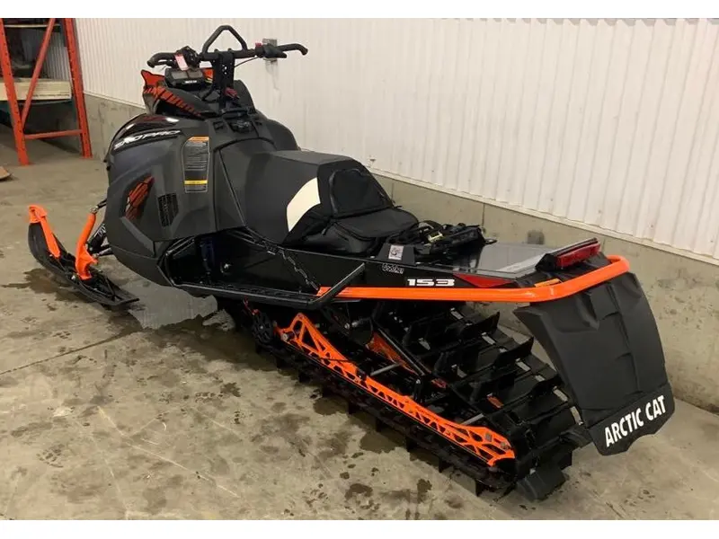 2019 Arctic Cat M8000 Sno Pro 153