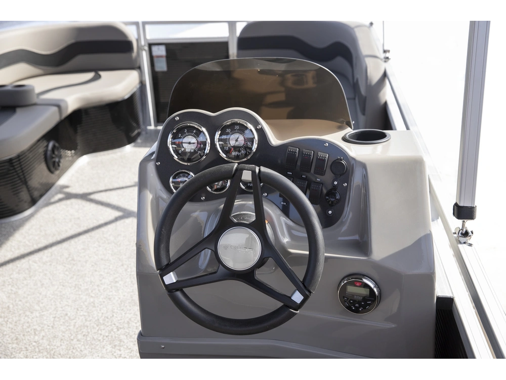 Armada Saphir 22' X 8' 2023 alt