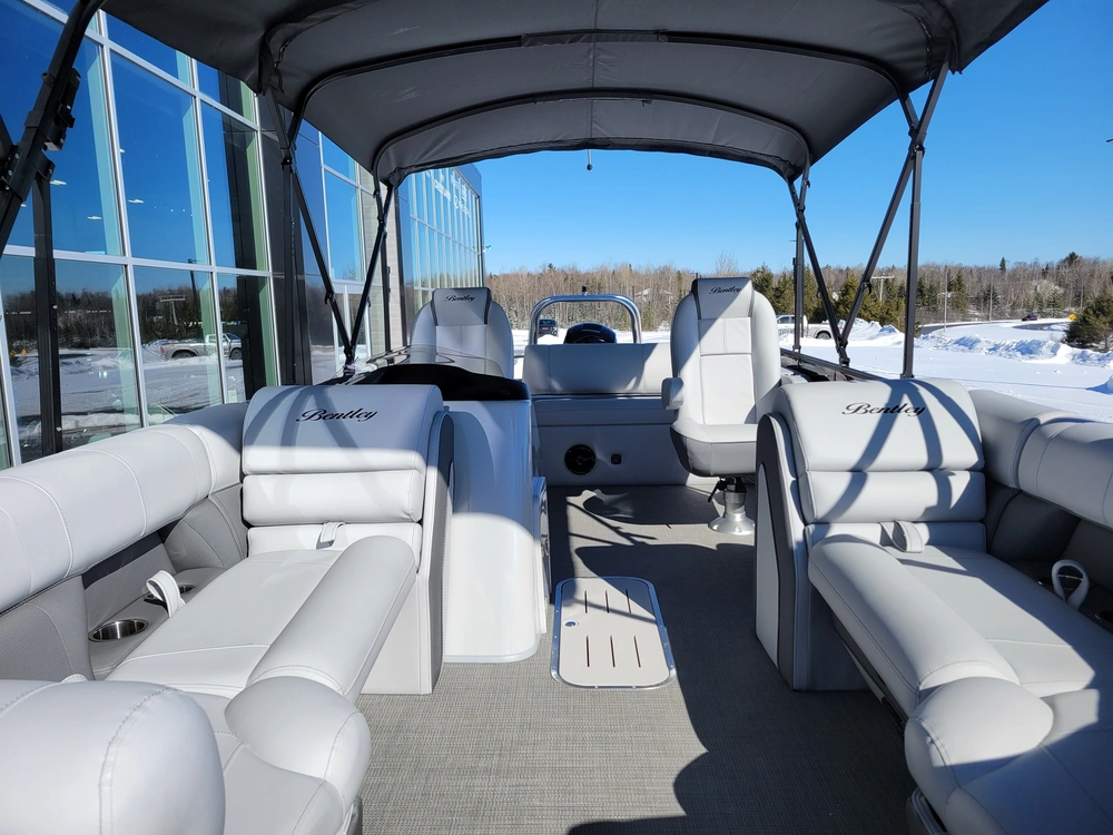 Bentley Elite 223 Swingback Dual Capitain 13 550$ De Réduction, Offre Printanière 2023 alt