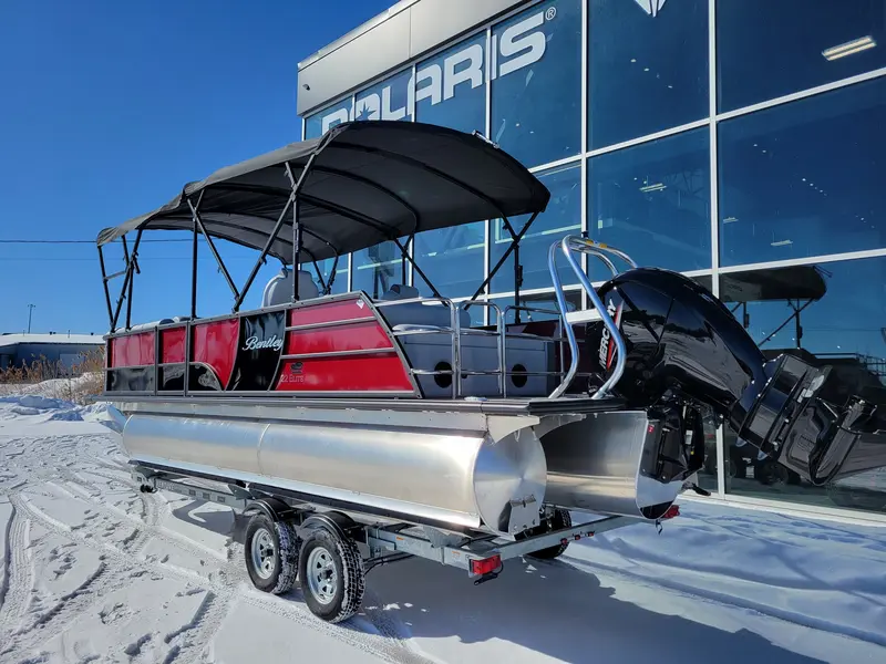 2023 Bentley Elite 223 Swingback Dual Capitain